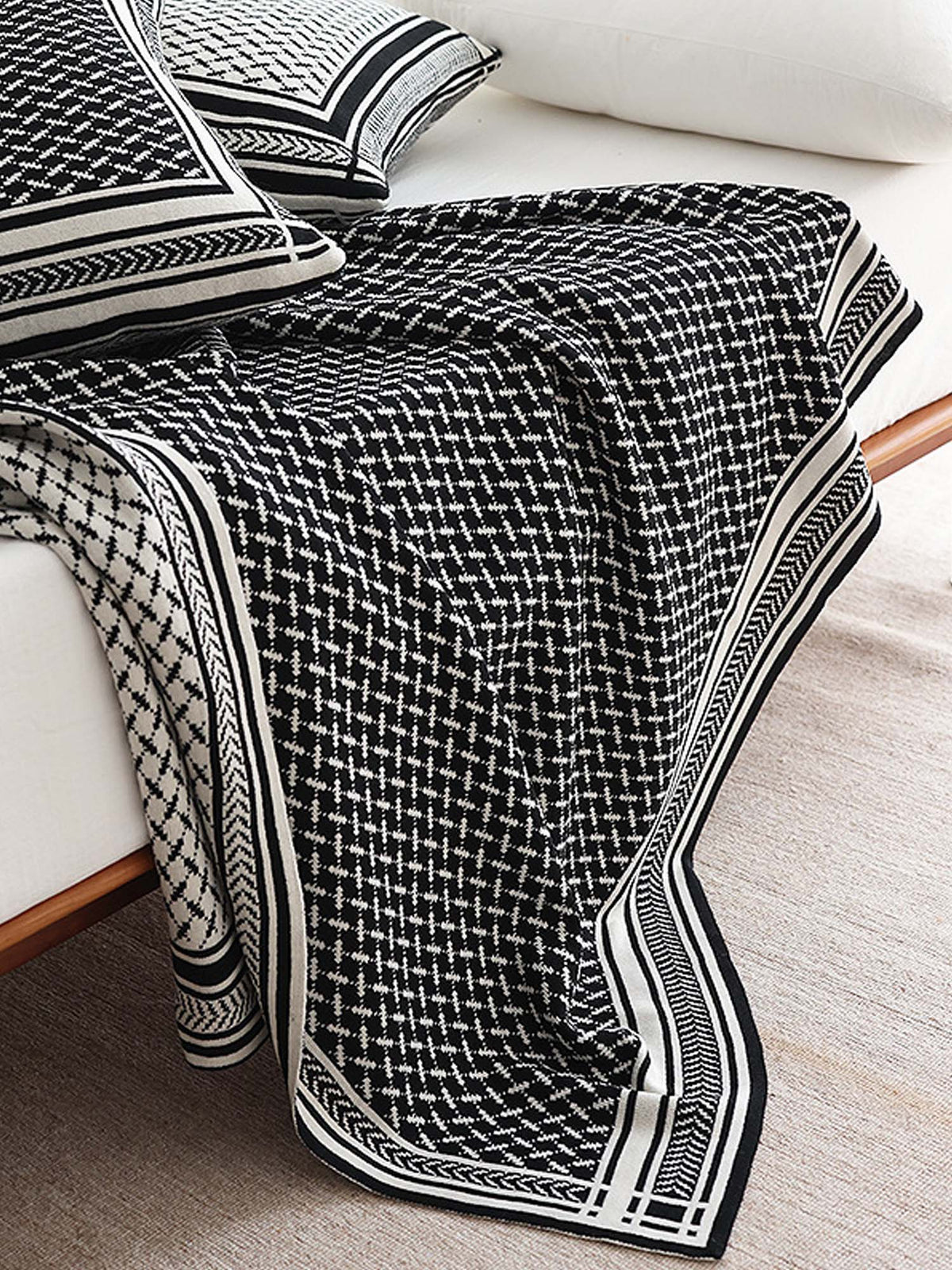 Geometric Knit Throw Blanket & Pillow Cover Set
