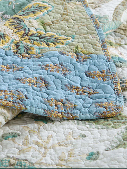 Sage Botanical Patchwork Quilted 3-Piece Cotton Bedding Set