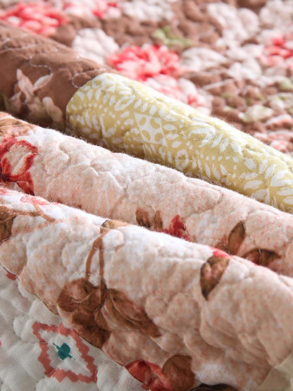 Rose Garden Patchwork Quilted 3-Piece Bedding Set