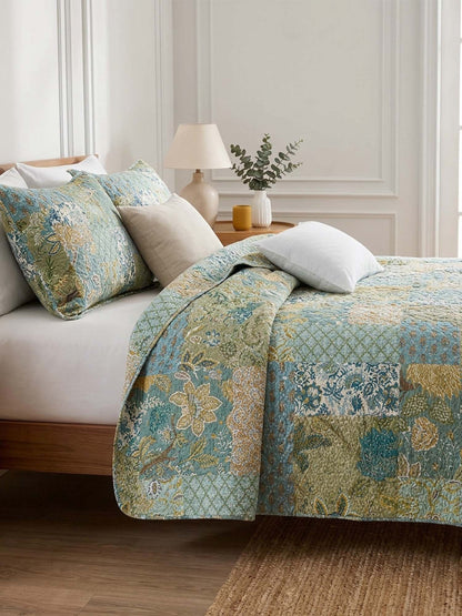 Sage Botanical Patchwork Quilted 3-Piece Cotton Bedding Set