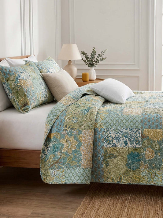Sage Botanical Patchwork Quilted 3-Piece Cotton Bedding Set