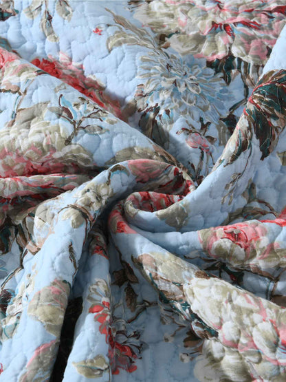 Light Blue Vintage Rose Floral Quilted 3‑Piece Bedding Set