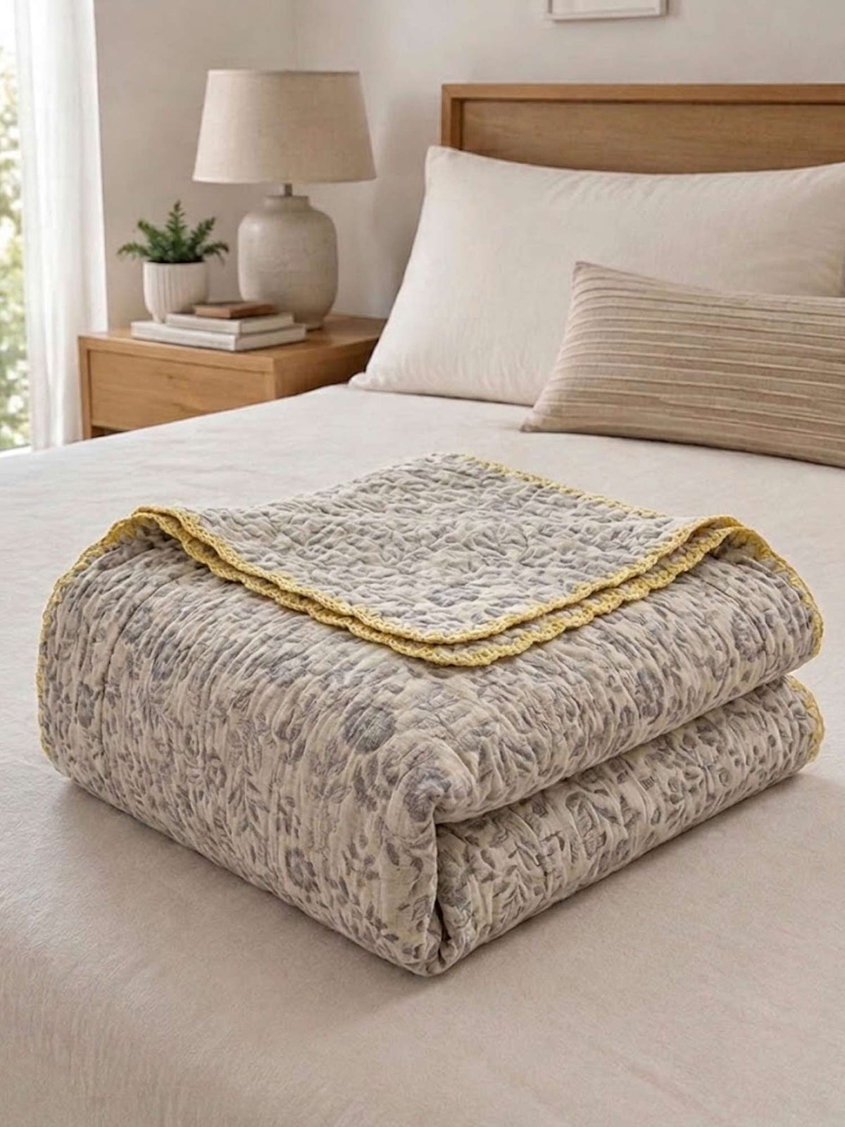 Vintage Floral Jacquard Quilted Throw Three‑Layer Gauze Cotton Blanket
