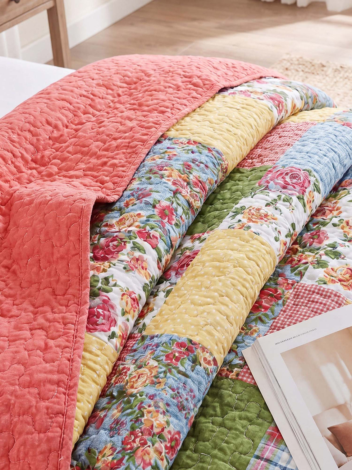 Cottage Rose Patchwork Quilted 3-Piece Bedding Set