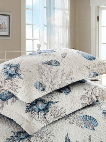 Coastal Sea Shell Coral Print Quilted 3‑Piece Bedding Set