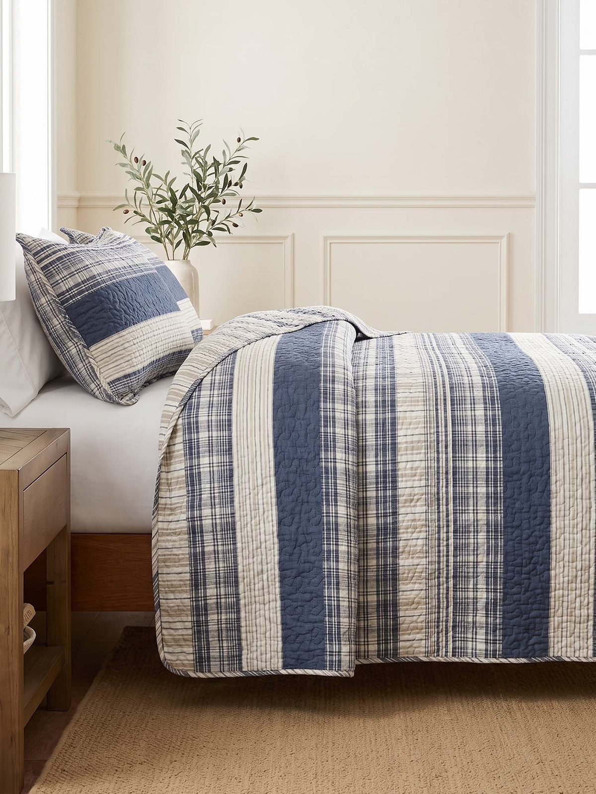 Blue Grey Buffalo Check Patchwork Quilted 3‑Piece Bedding Set