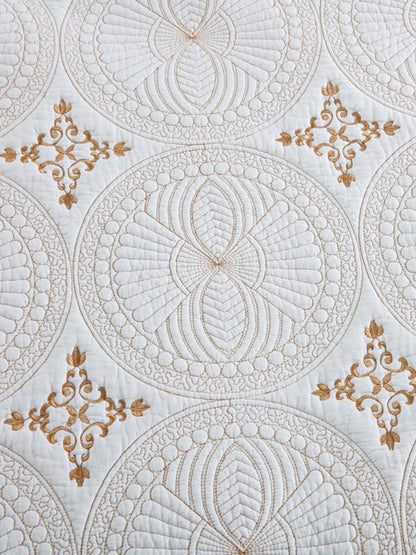 Medallion Elegance Quilted 3-Piece Bedding Set