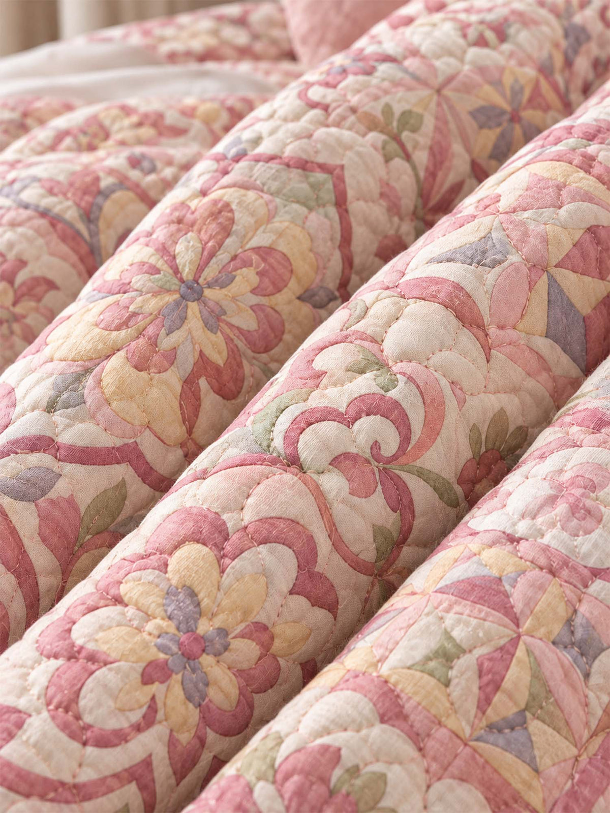 Pink Mediterranean Floral Tile Quilted 3-Piece Bedding Set