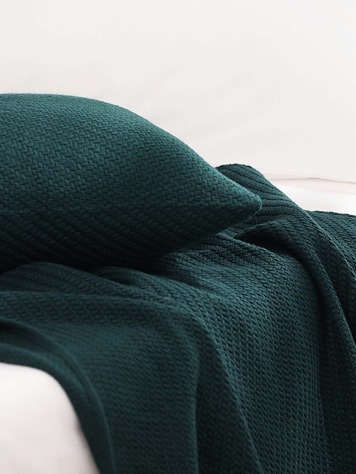 Textured Fringe Knitted Throw Blanket & Pillow Cover Set