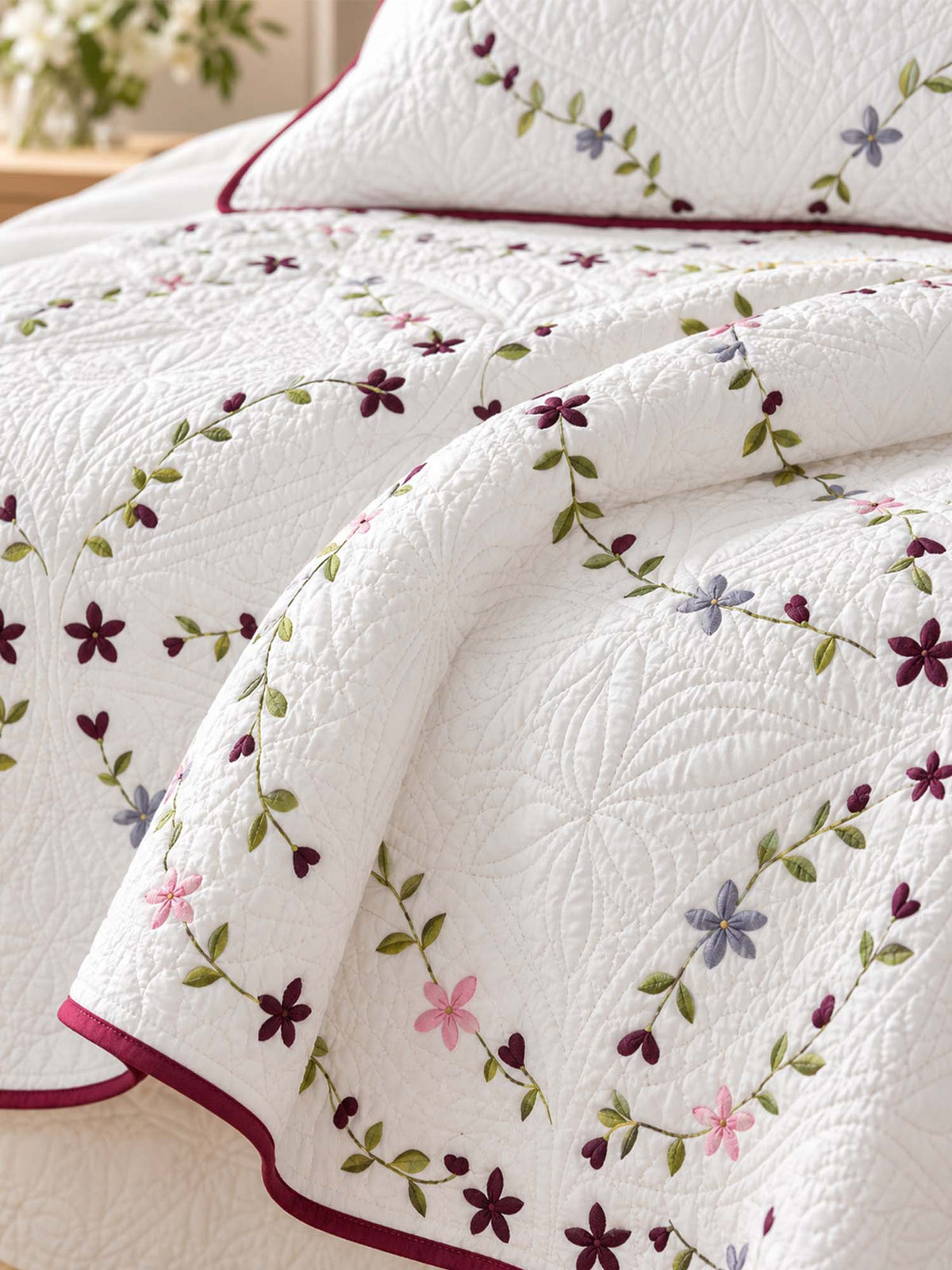 Meadow Vine Floral Quilted 3-Piece Bedding Set