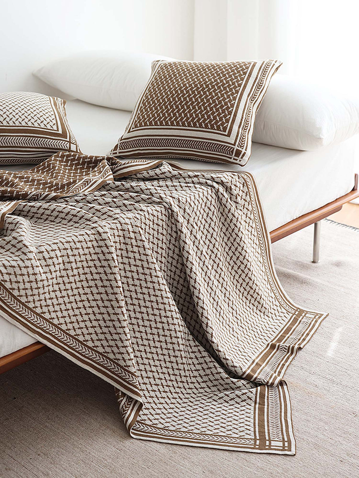 Geometric Knit Throw Blanket & Pillow Cover Set
