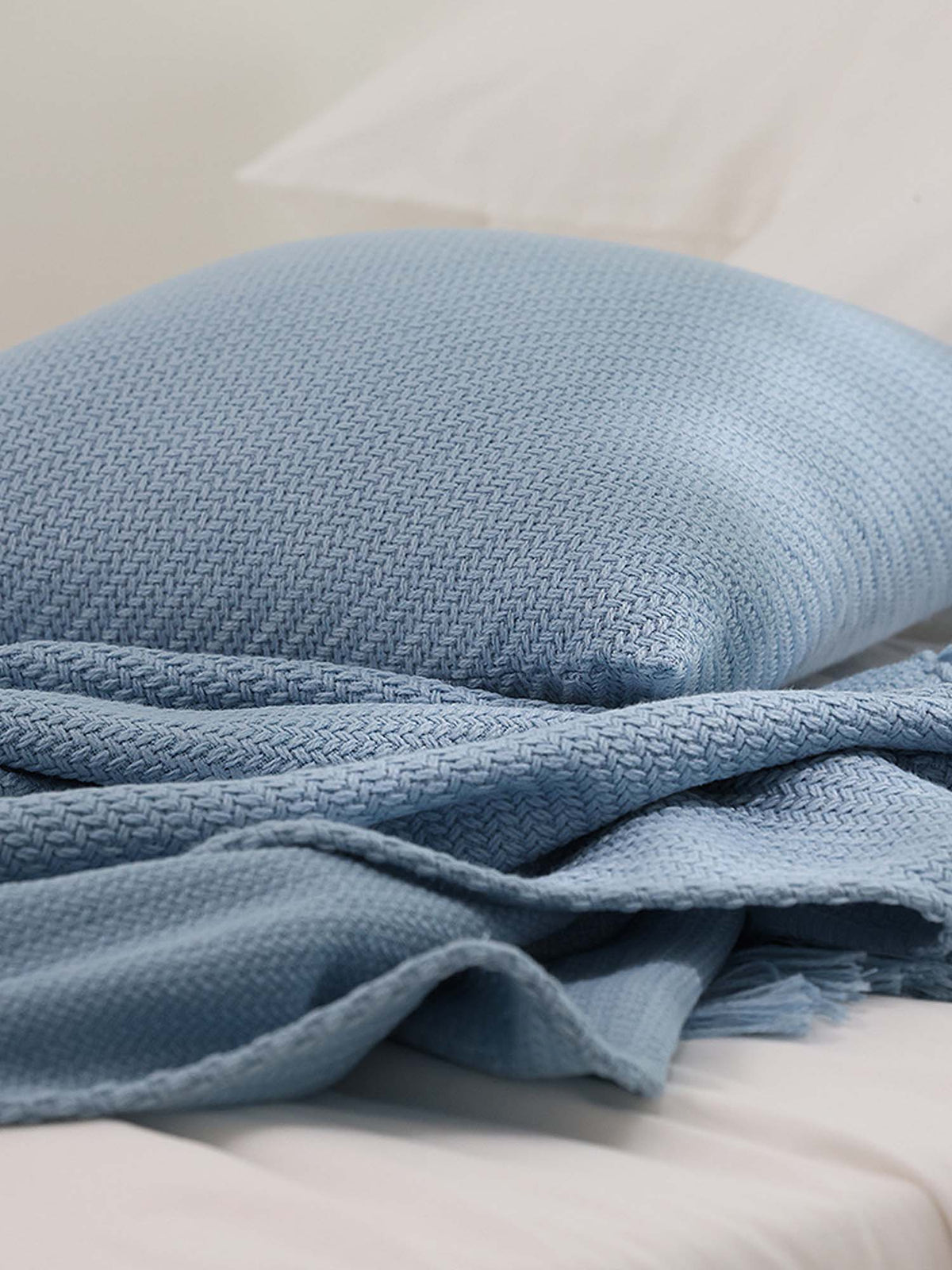 Textured Fringe Knitted Throw Blanket & Pillow Cover Set