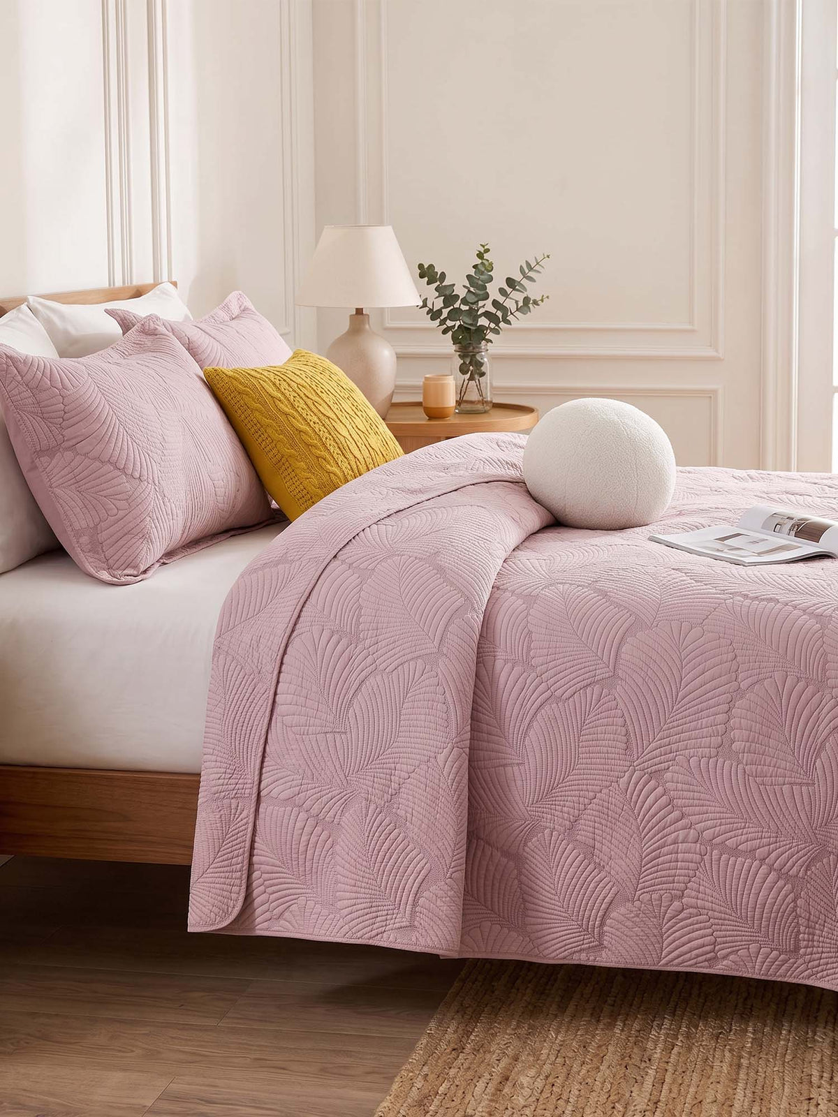 Leaf Texture Quilted 3-Piece Bedding Set
