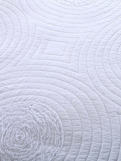 Neutral Textured Circles Quilted 3-Piece Bedding Set