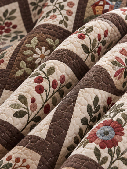 Vintage Country Fruit Floral Patchwork Quilted 3-Piece Bedding Set