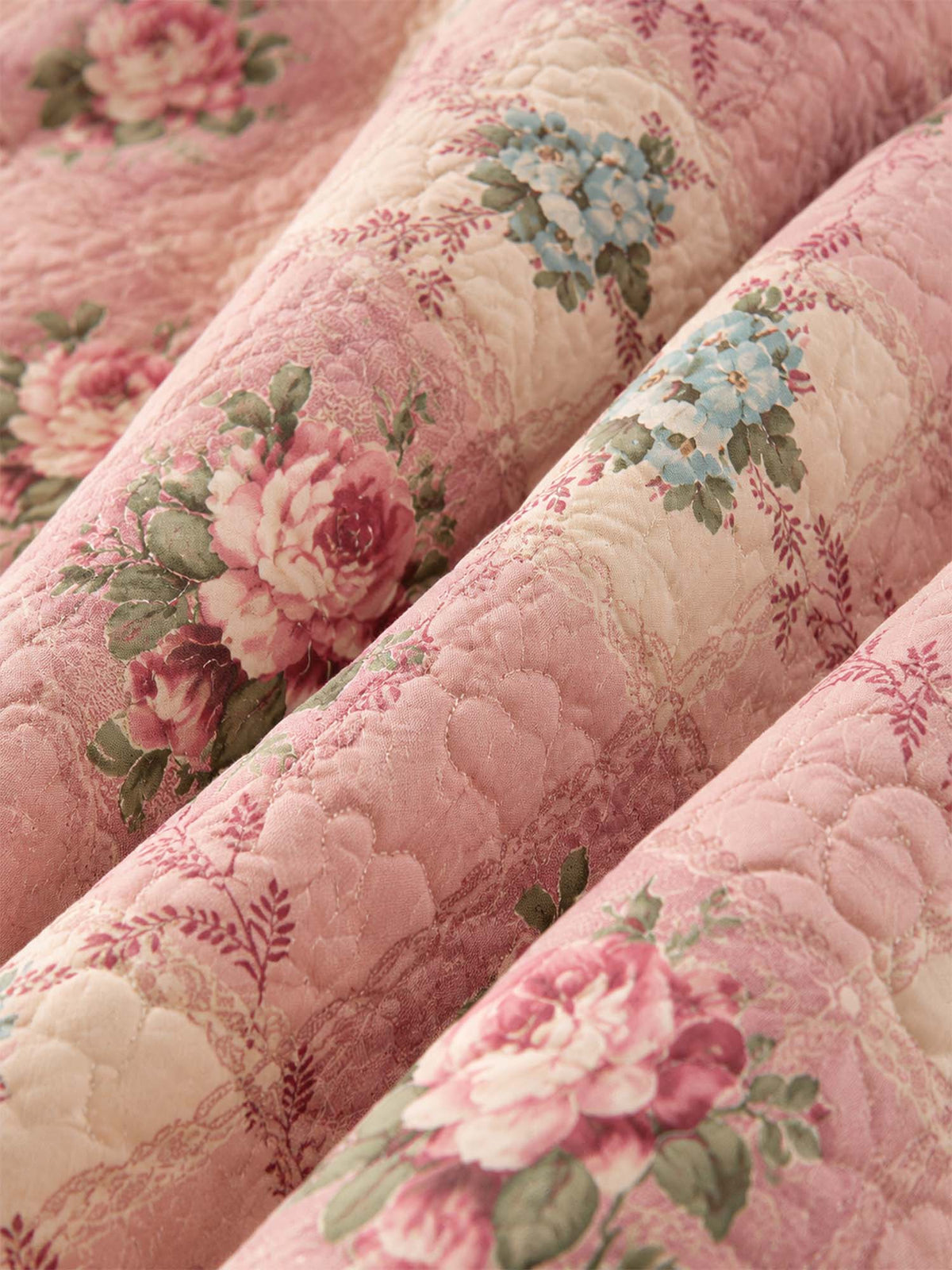 Vintage Rose Floral Quilted 3-Piece Bedding Set