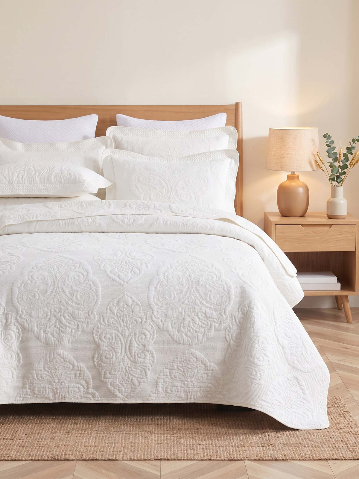 Damask Quilted 3-Piece Bedding Set