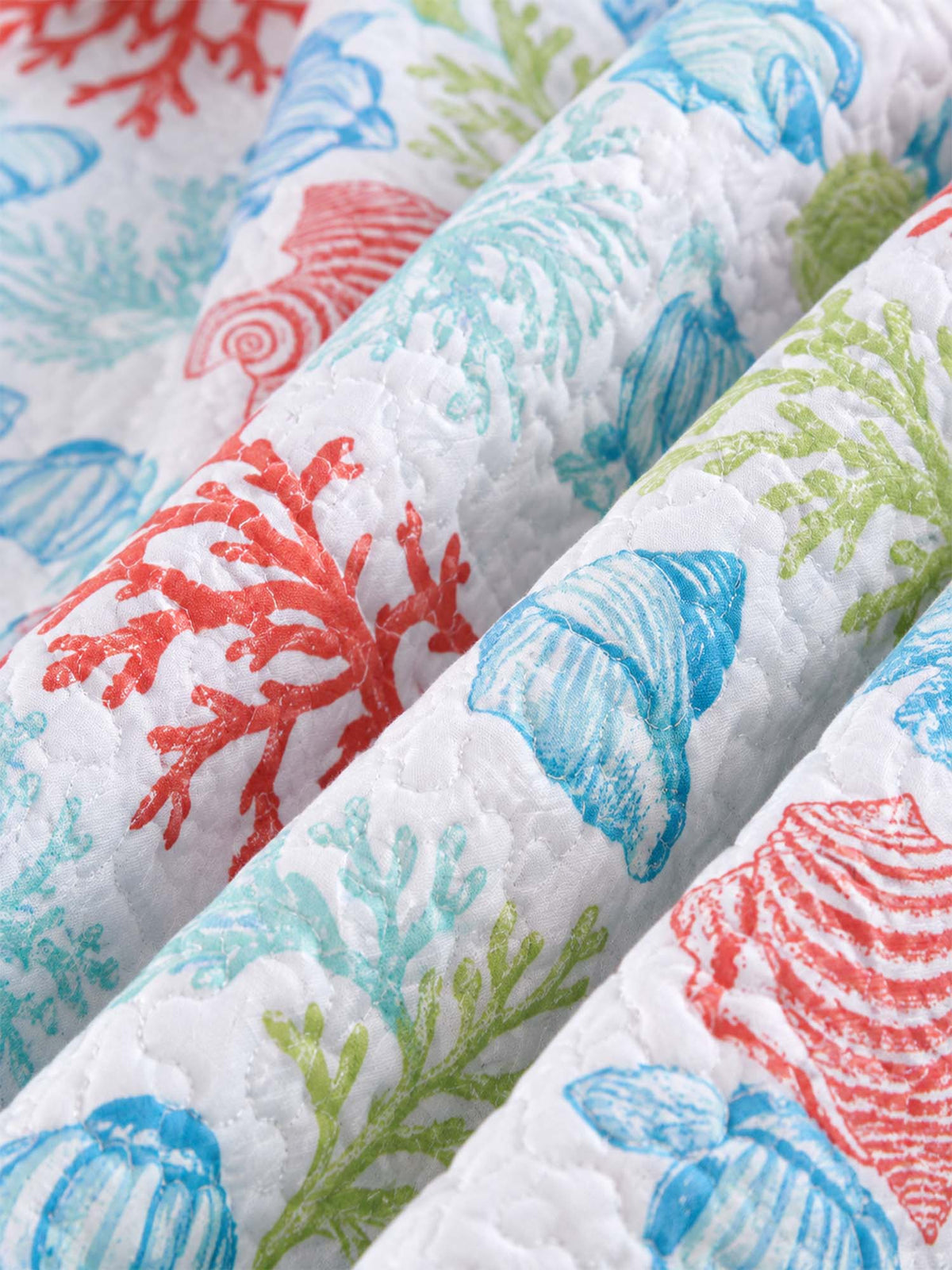 Coastal Coral & Seashell Reversible 100% Cotton Quilted 3-Piece Bedding Set