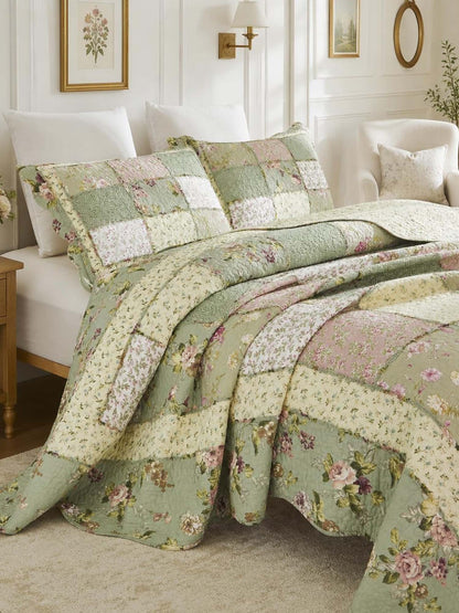 Rose Cottage Patchwork Quilted 3-Piece Bedding Set