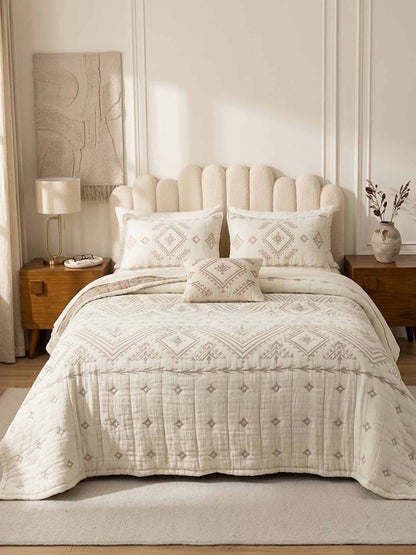 Vintage Floral Jacquard Quilted Throw Puff Quilted Cotton Blanket