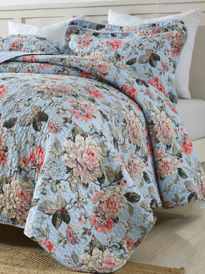 Light Blue Vintage Rose Floral Quilted 3‑Piece Bedding Set