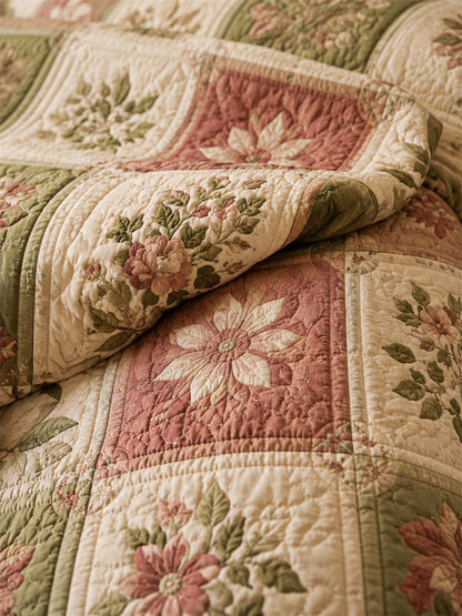 H.PAI Vintage Floral Patchwork Quilted 3-Piece Bedding Set