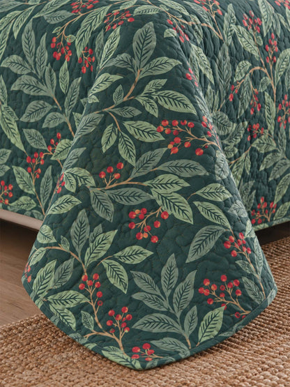 Poinsettia Botanical Christmas Reversible Quilted 3-Piece Bedding Set