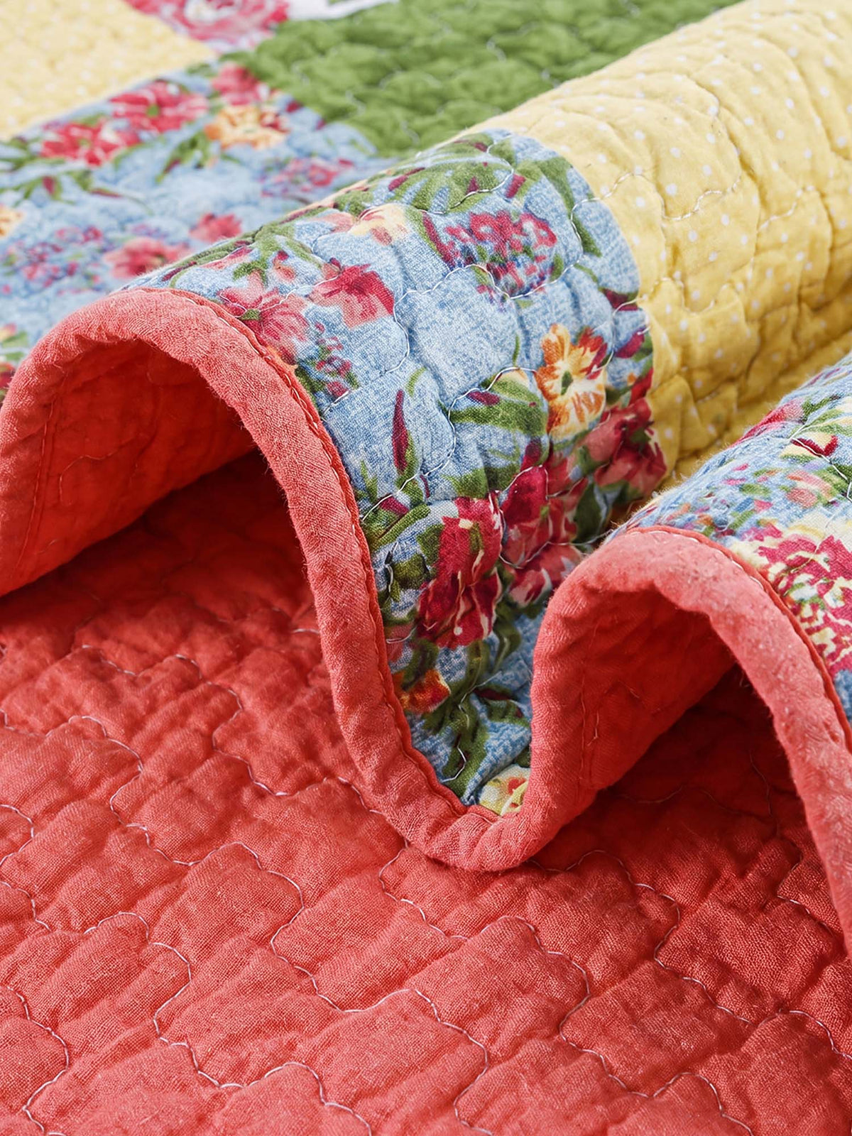 Cottage Rose Patchwork Quilted 3-Piece Bedding Set