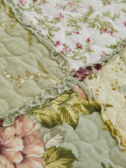 Rose Cottage Patchwork Quilted 3-Piece Bedding Set