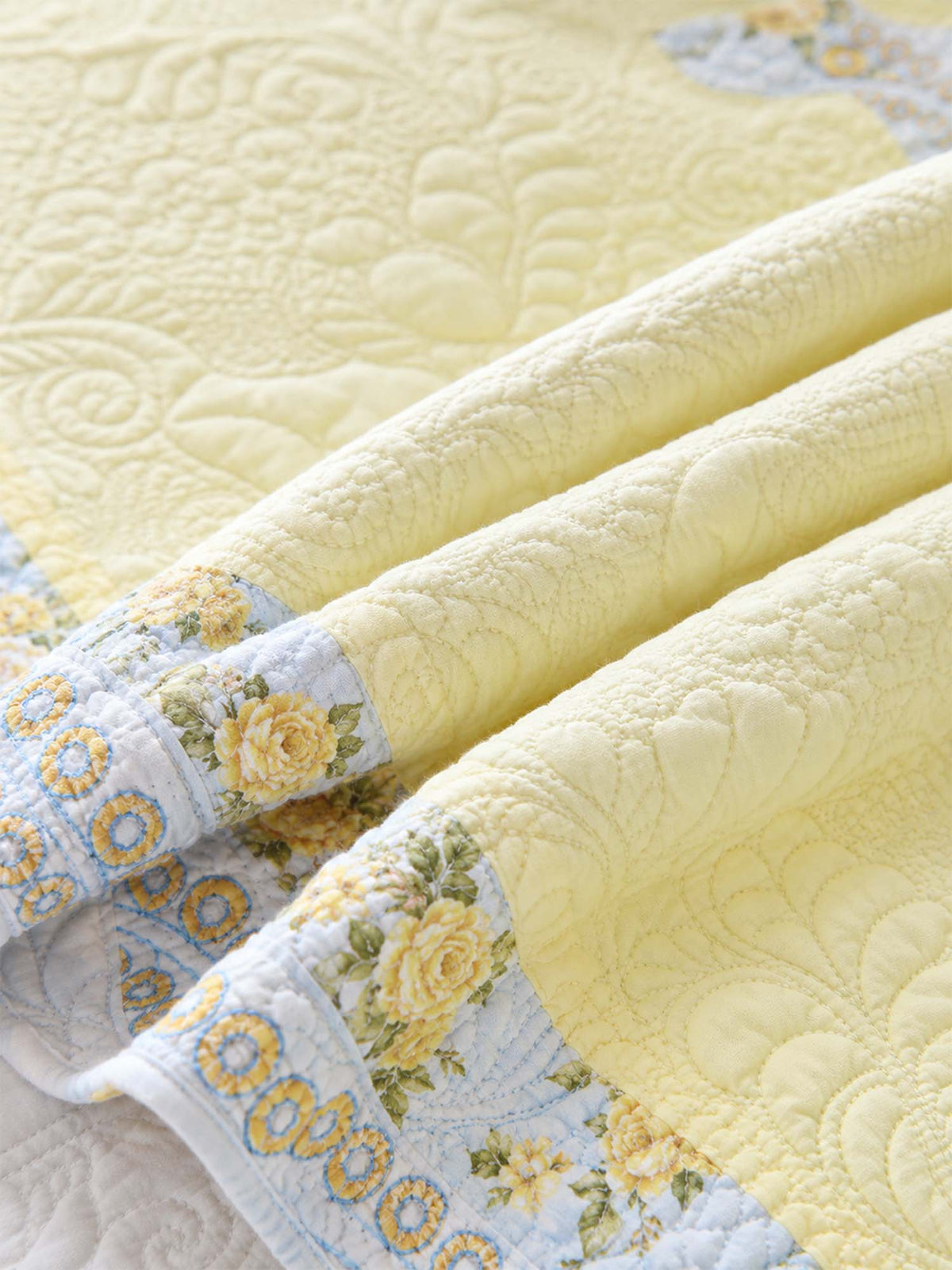 Golden Meadow Embroidered Floral Quilted 3-Piece Bedding Set
