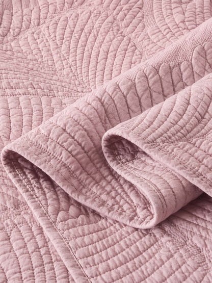 Leaf Texture Quilted 3-Piece Bedding Set