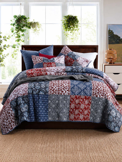 Heritage Americana Patchwork Quilted 3-Piece Bedding Set