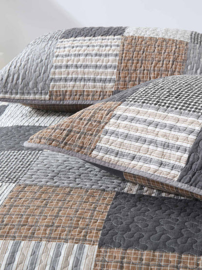 Grey Brown Plaid Patchwork Quilted 3‑Piece Bedding Set