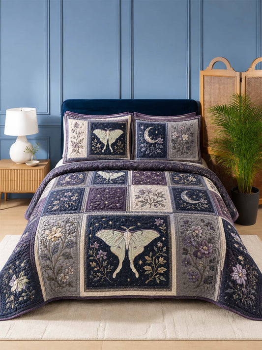 Luna Moth Quilted 3-Piece Bedding Set