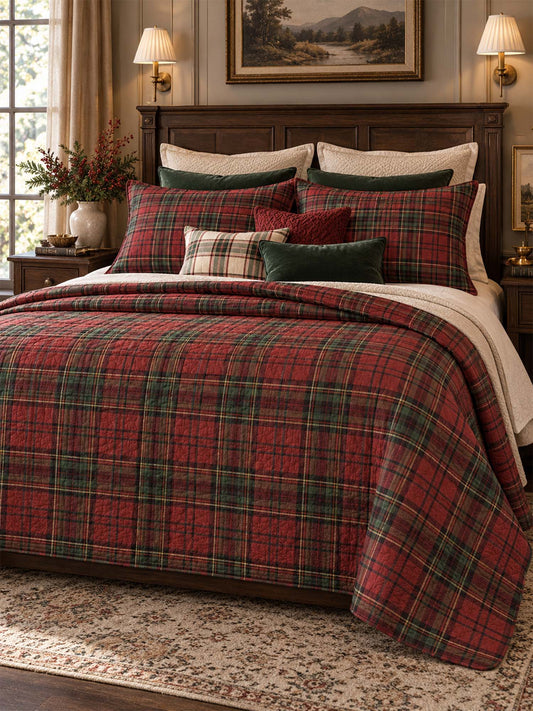 Christmas Tartan Plaid Quilted 3-Piece Bedding Set