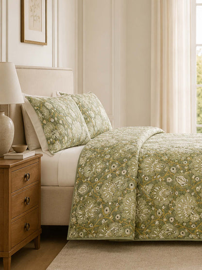 H.PAI Sage Botanical Garden Quilted 3-Piece Bedding Set