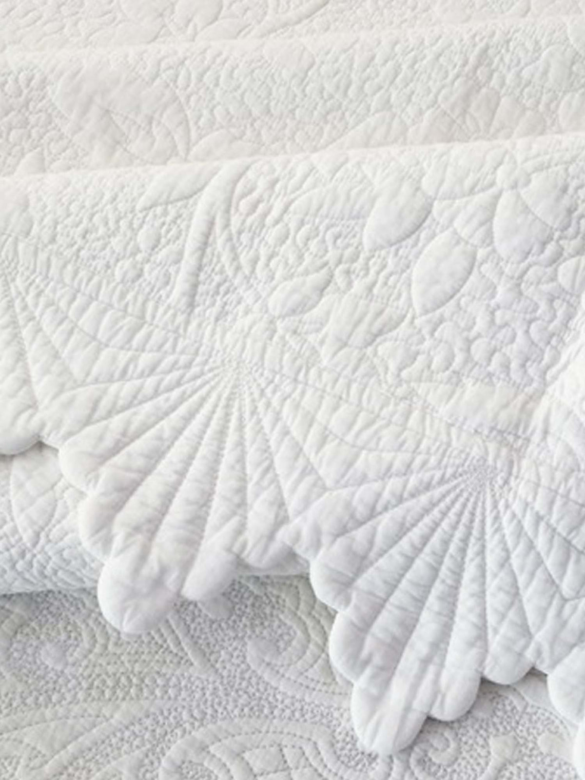 Serene Blossom 100% Cotton Floral Quilted Bedding Set