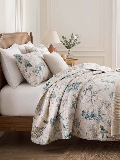 Cottage Style Nature Bird Floral Foliage Quilted 3‑Piece Bedding Set