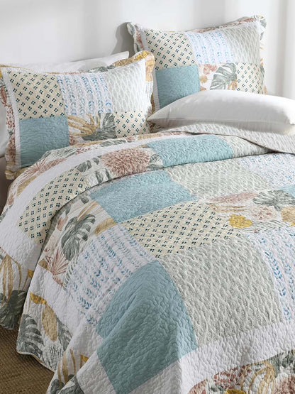 Botanical Garden Patchwork Quilted 3-Piece Bedding Set