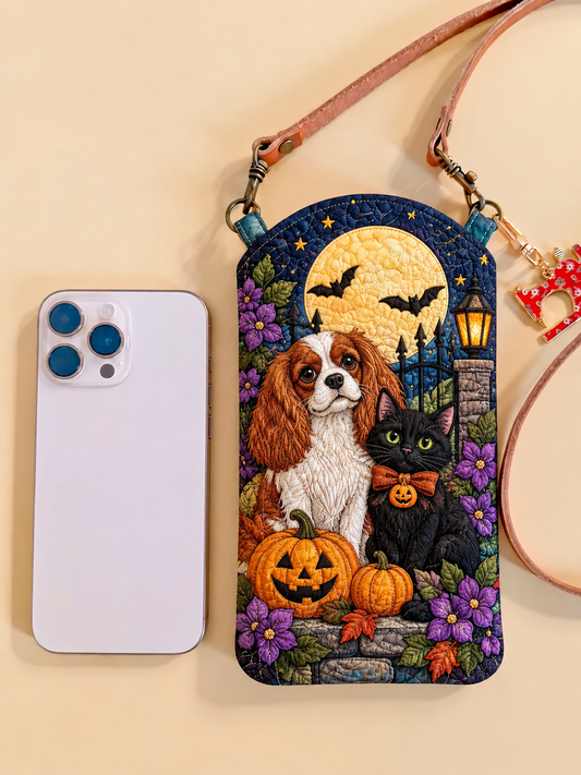 Smalle en gewatteerde telefoonhoes – Ruiter en zwarte kat voor Halloween