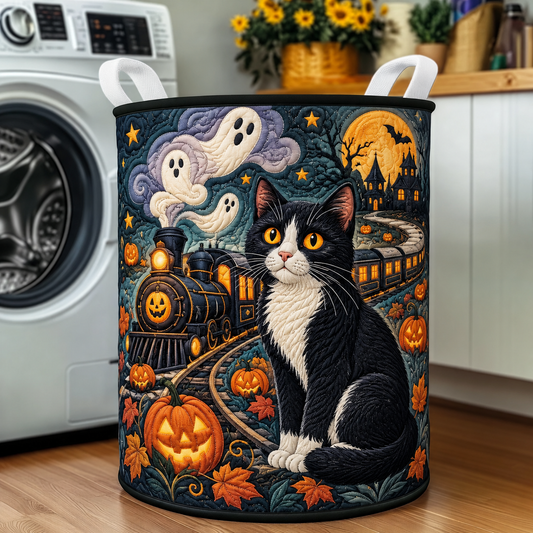 Gevoerde wasmand – Zwarte kat in het spooktrein